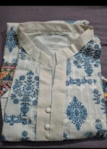 Elegant Floral Print Kurta