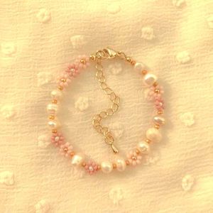 Delicate Pearl & Flower Charm Bracelet