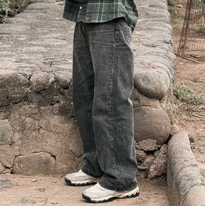 H&M Men's Wide Leg Washed Jeans