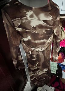 Stylish Sheer Print Midi Dress