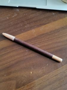 Dark Brown Colour Lip Liner