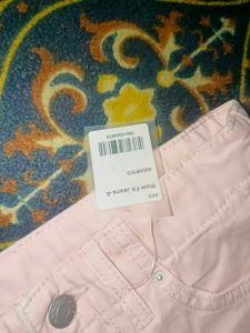 Pink High-Waisted denim jeans