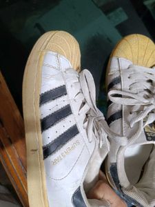 ADIDAS SUPERSTAR