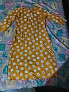 Women Yellow Floral Printed Cotton Kurta