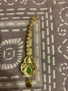 Stunning Emerald &amp; AD Maangtika