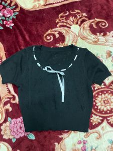 Cute Black Cropped Top with Ribbon Tie