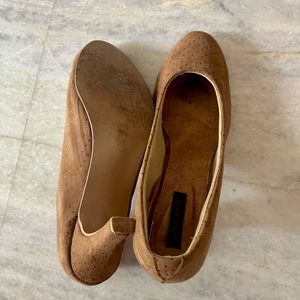 Tan Brown Embellished Heels 3 Inch UK7 EUR40