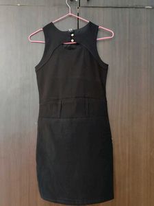 Chic Black Dress