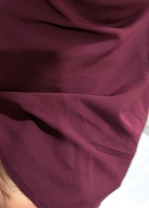 Chic Burgundy Sleeveless Top