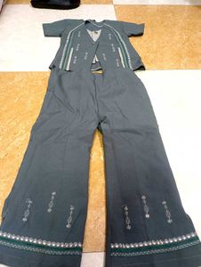 Embroidered Kurta Set