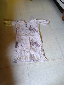 4 Embroidered White Kurta