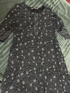 Brand: Unknown Kurta with Detailed Pattern
