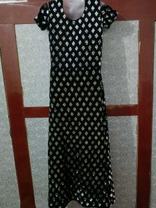 Stylish and Trendy Black  🖤 Gown