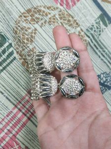Sparkling Jhumka Earrings