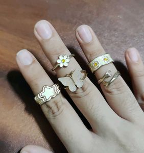 Cute Butterfly & Flower 5 Rings Set