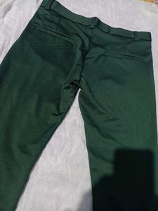 fitted dark green trousers (unisex)