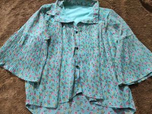 Boho Floral Print Bell Sleeve Top