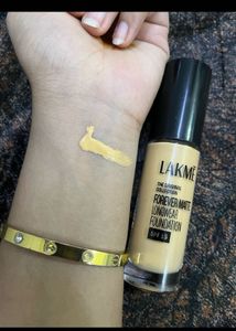 Lakme Forever Matte Foundation &amp; Primer