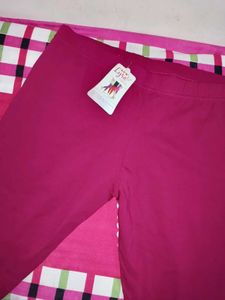 Lyra Magenta Leggings - New with Tag