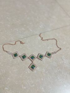 Elegant Diamond & Emerald peacock Necklace
