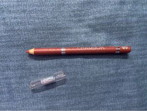 Pink Velvette Touch Lip Liner Pencil