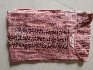 Embroidered Pink Kurta