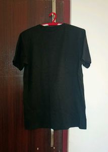 4 Tees