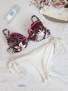 Stylish Floral Print Bikini Set