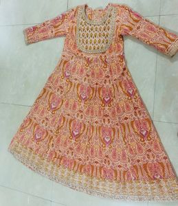 Brandnew ANARKALI KURTA PANT SET