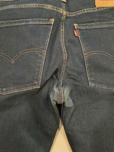 Men's Dark Wash Straight Fit Jeans