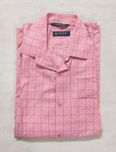 🆕 Men's Pink Plaid Button-Down Shirt