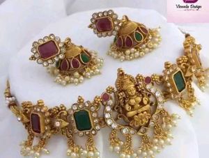 Exquisite Traditional Indian Jewelry Set