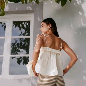 Ruffled Sleeveless Top