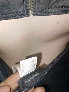 (300)Black Halter Top
