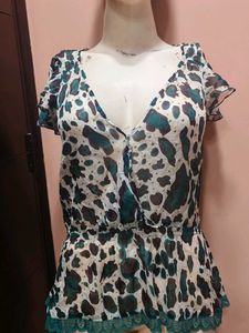Leopard Print Tunic Top with Lace Trim