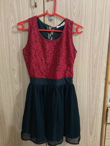 Chic Red Lace & Black Skater Dress