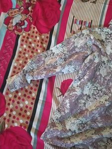 Vintage Floral Print Button-Up Shirt