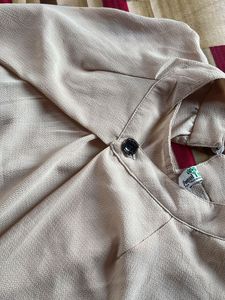 Elegant Beige Sleeveless crop Top