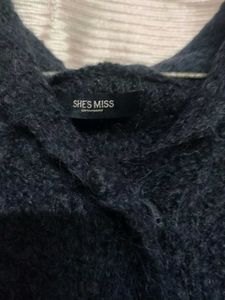 Cozy Sleeveless Knit Cardigan