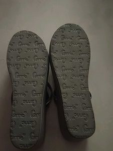 Stylish Grey Toe-Ring Sandals