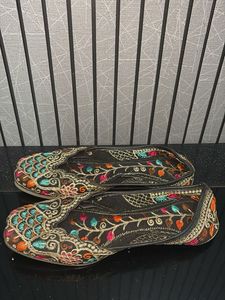Embroidered Floral Slip-on Shoes