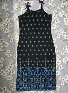 Cute Black Floral Print Strap Kurti