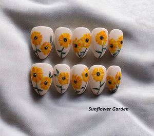 Summer Press-On Nails