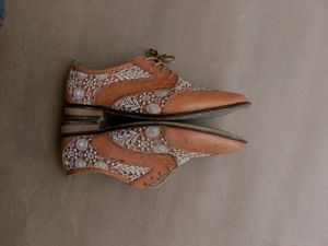 Leather N lace Brogues