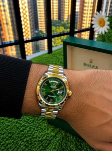 ROLEX OYSTER PERPETUAL DATE JUST– GREEN DIAL ⌚💚