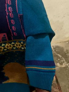 10. Vintage Cityscape &amp; Bird Knit Sweater
