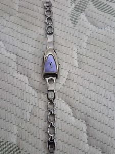 Stylish Women's Silver Tone Watch