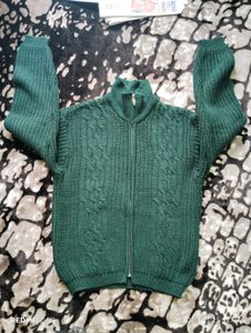 UNISEX Cozy Green Knitted Sweater 💚