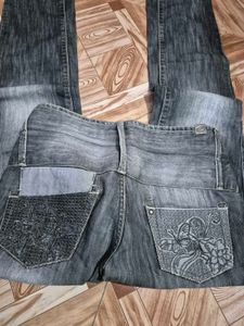 Pocket Embroidery Grey Vintage Jeans For Women
