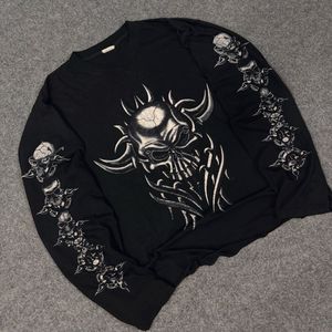 Men's Skull Graphic Long Sleeve T-Shirt